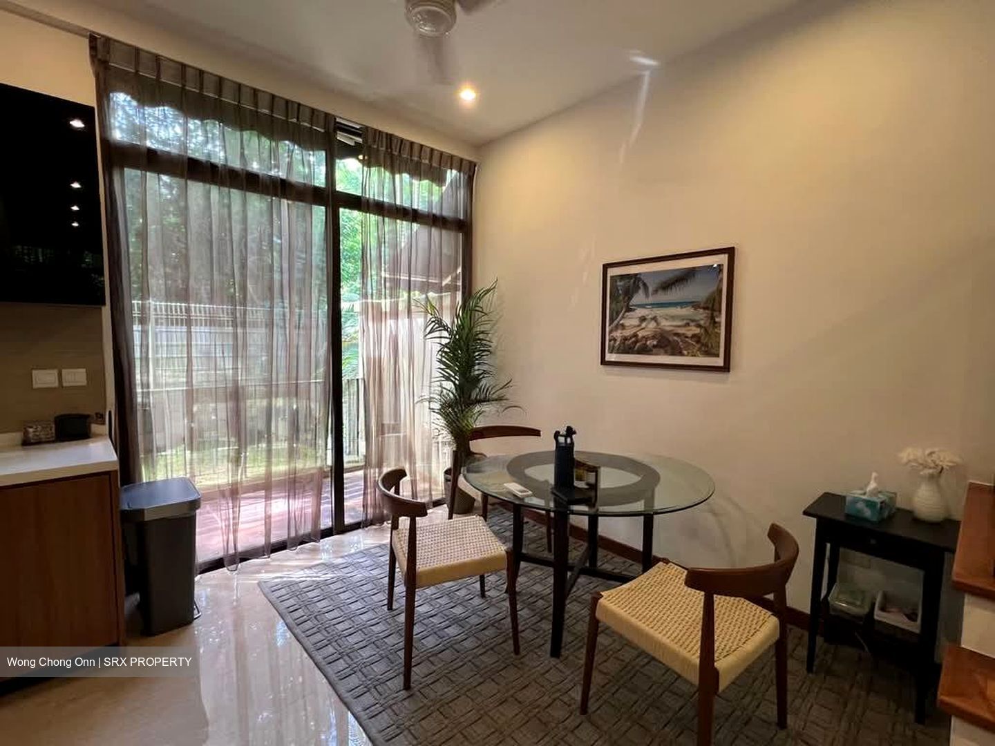 Holland Link (D10), Terrace #591767241